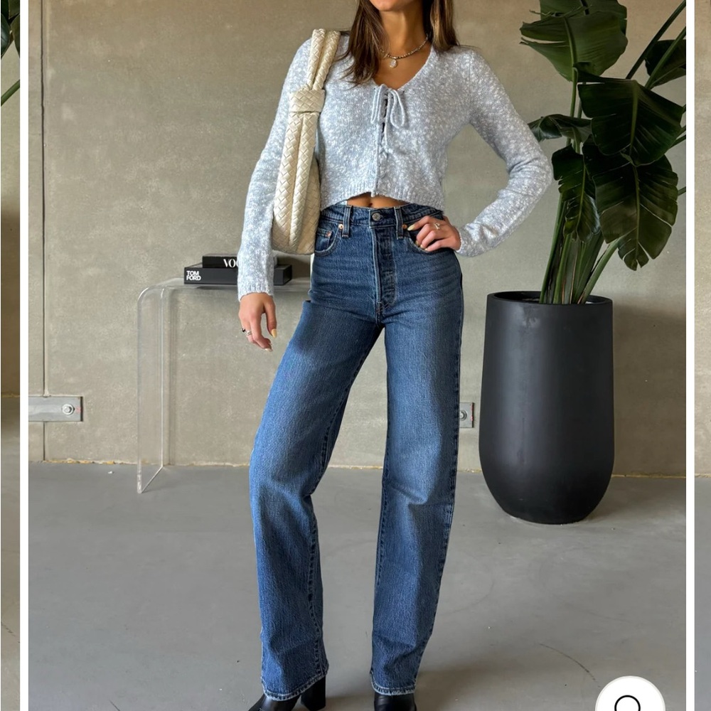 Levi’s Women's Ribcage Straight Jeans
